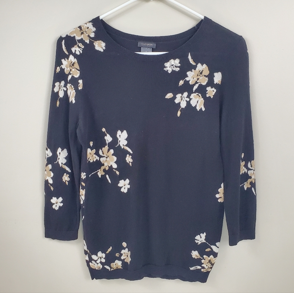Ann Taylor Size S Black Tan White Floral Lightweight Shirt